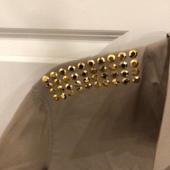 H&M Blouse - Picture 3 of 3